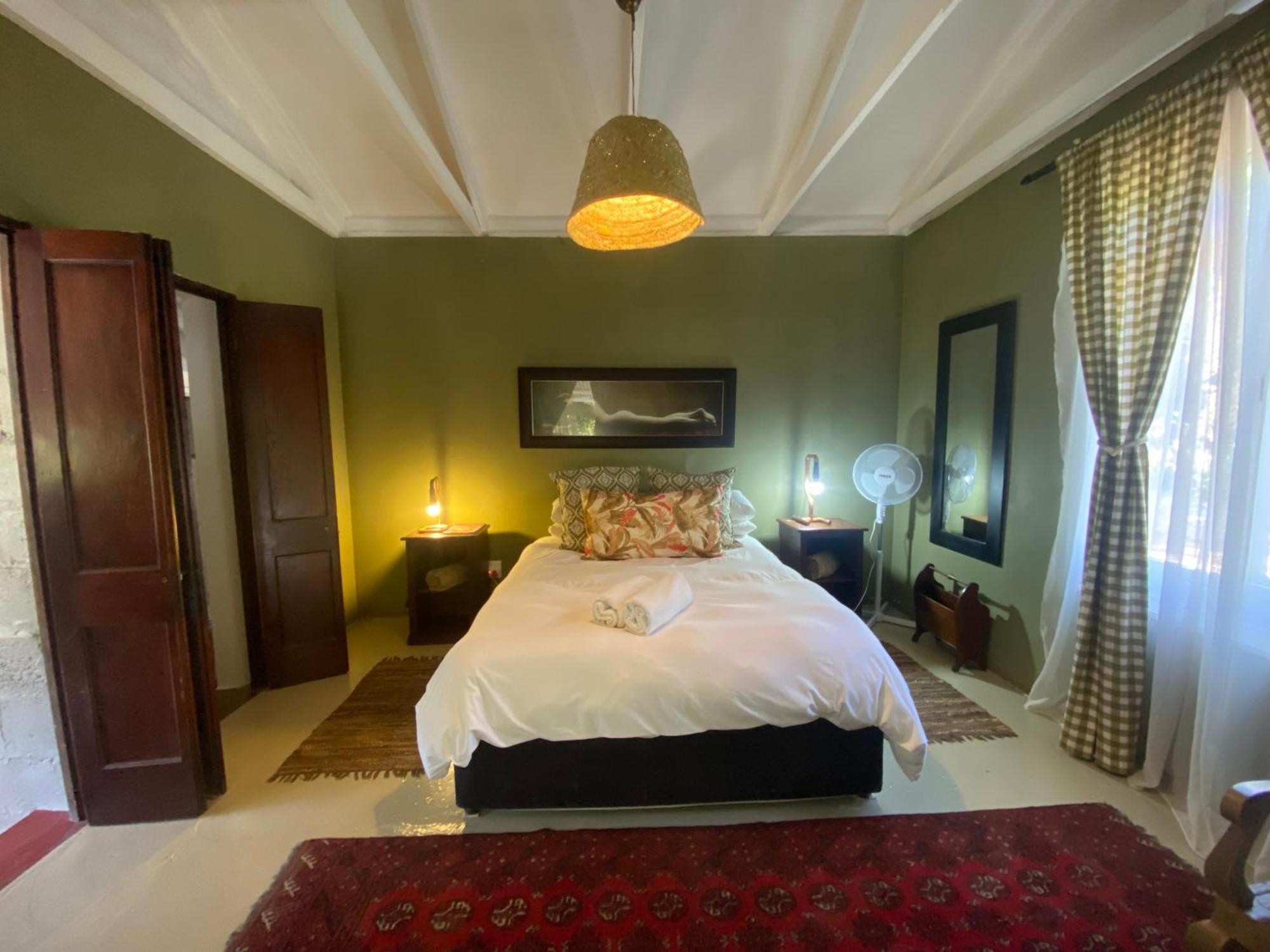 The Riverdeck Accommodation And Backpackers Knysna Exteriör bild